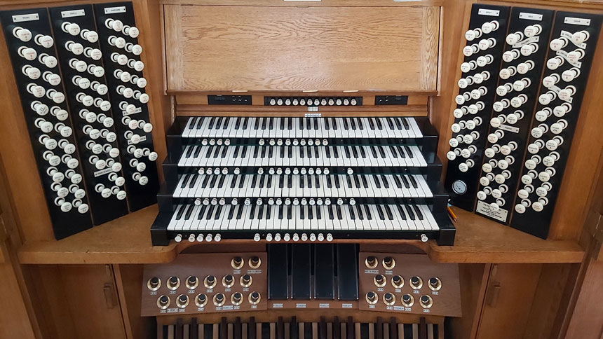 Compton Organ at St Bride's Church Fleet Street