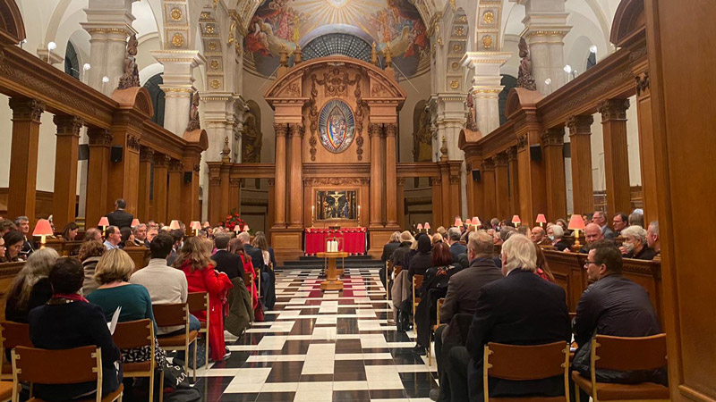 Full church at St Bride's for the 2021 Journalists Commemorative Service