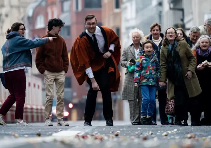 Egg rolling on Easter Day in Fleet St